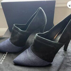 Elie Tahari Stiletto Heels NAVY Pony Hair BLACK Suede Colorblock 40 US 10 $750